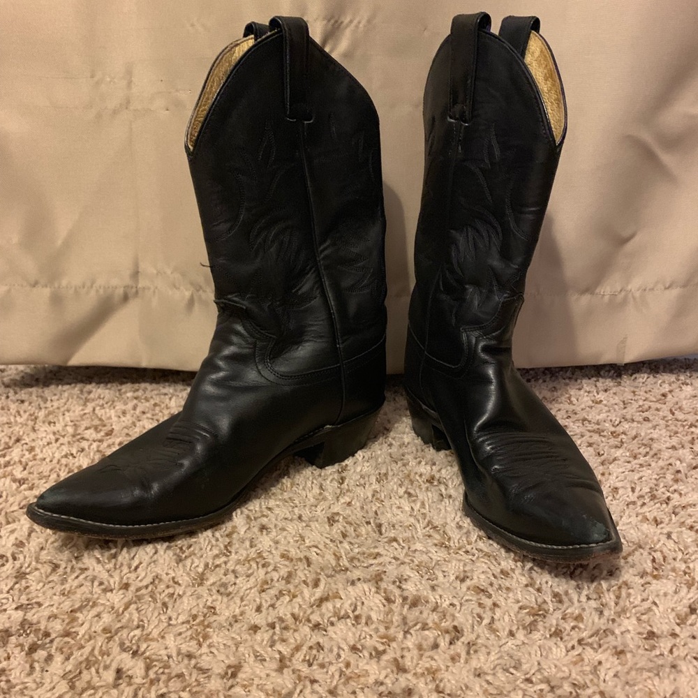 Women’s Justin Cowboy Boots